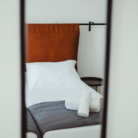 Ovis Hotel Apartments Ajía Nápa Kültér fotó