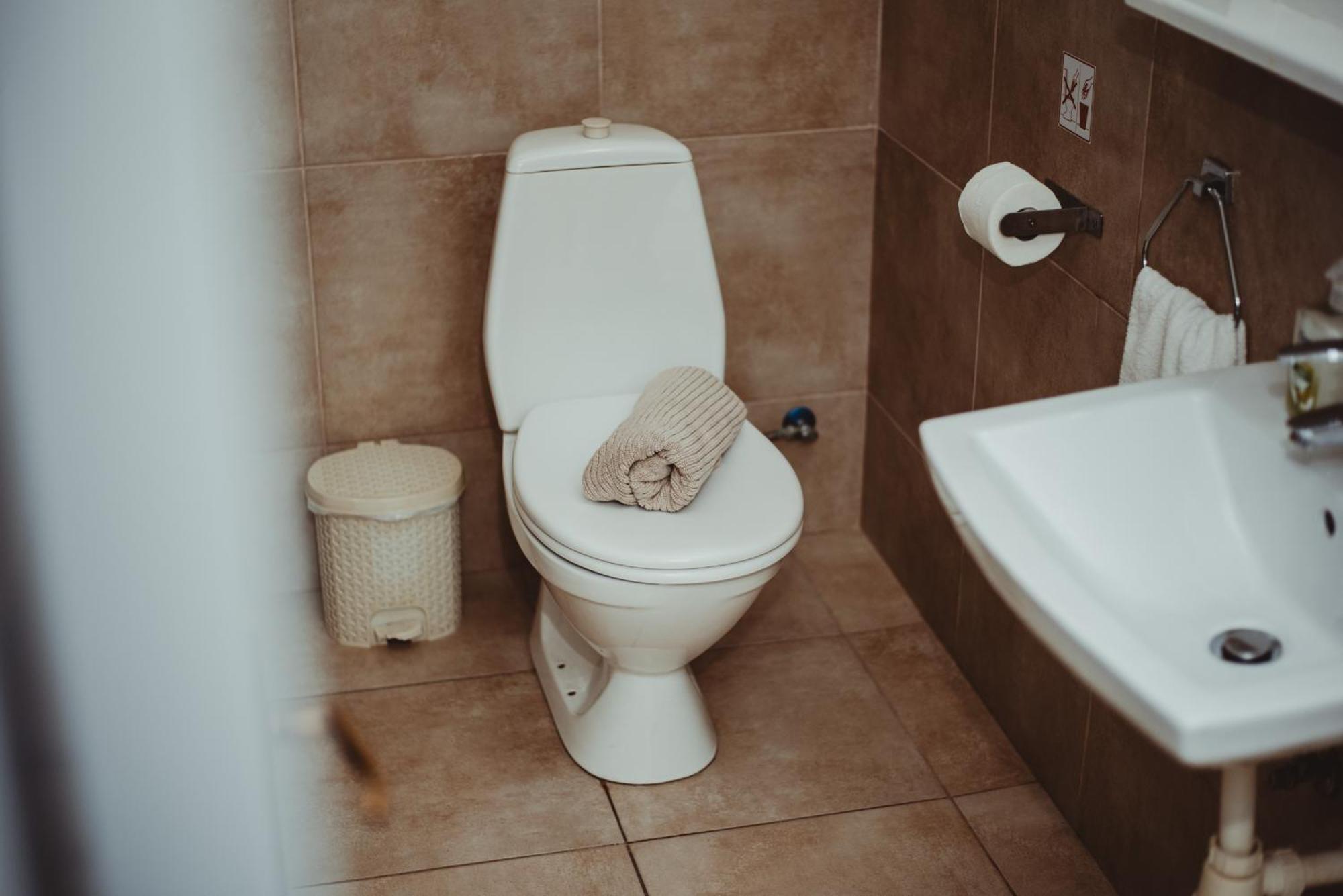 Ovis Hotel Apartments Ajía Nápa Kültér fotó